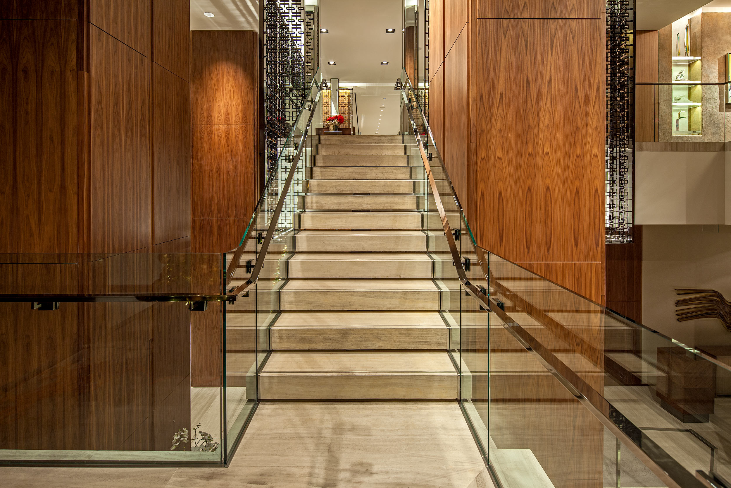 Toronto Four Seasons Hotel, stairs to Cafe Boulud Bistro